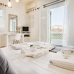Hotel Tholaria Boutique