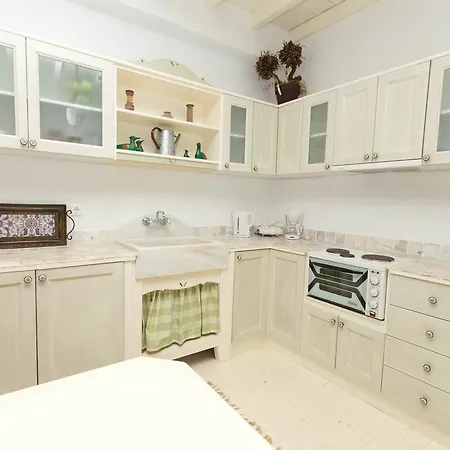 Hotel Tholaria Boutique