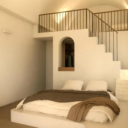 Tholaria Boutique Hotel 2*