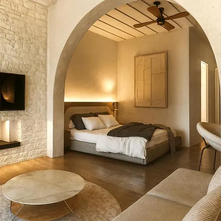 Tholaria Boutique Hotel 2*