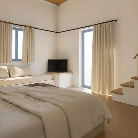 Tholaria Boutique 2*