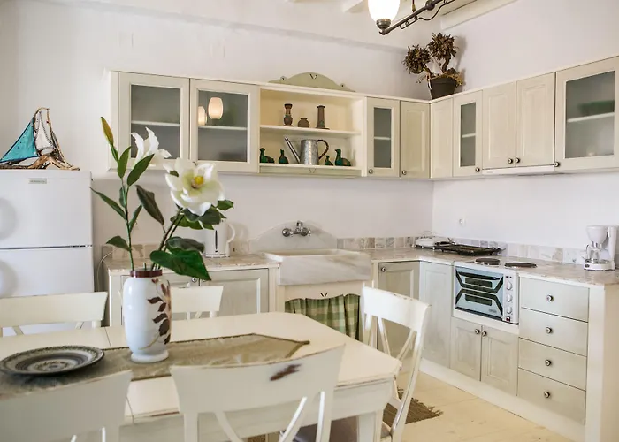 Tholaria Boutique ホテル 2*