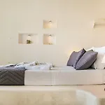 Tholaria Boutique Astypálaia