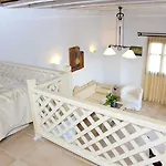 Tholaria Boutique فندق