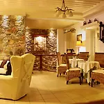 Tholaria Boutique Astypálaia