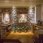 호텔 Tholaria Boutique
