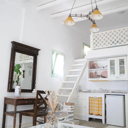 Hotel Tholaria Boutique 2*