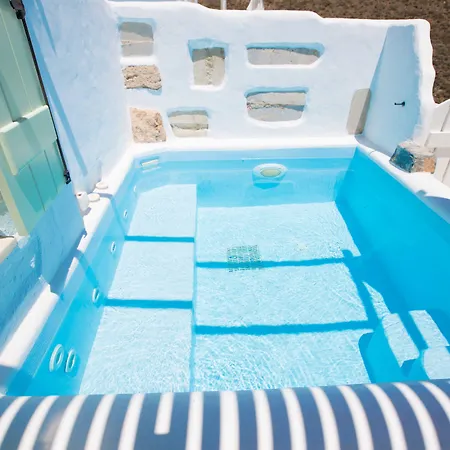 Tholaria Boutique 2*