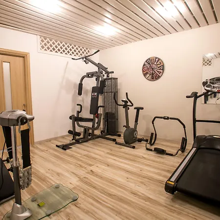 Tholaria Boutique 2*