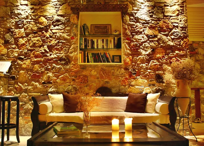 Tholaria Boutique فندق 2*