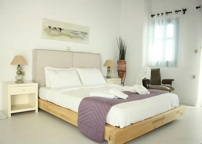 Tholaria Boutique 2*