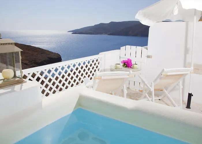 فندق Tholaria Boutique 2*