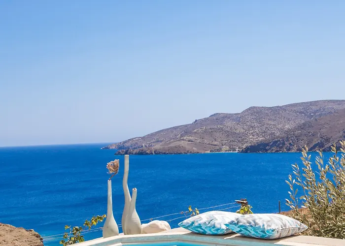 Tholaria Boutique فندق