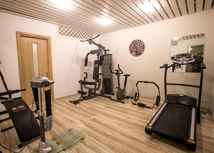 Tholaria Boutique 2*